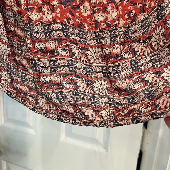 New condition Maybe worn once. Very pretty and bouncy boho look. - Picture 6 of 6